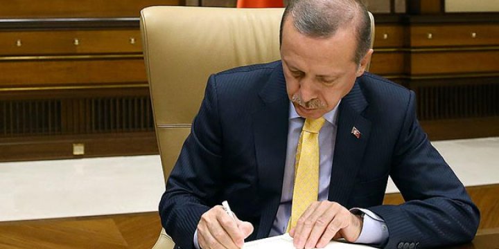 Cumhurbaşkanı Erdoğan 12 Üniversiteye Rektör Atadı