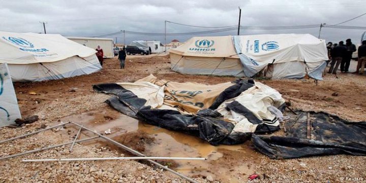 Ürdün'deki Mülteci Kampında İki Çocuk Donarak Öldü