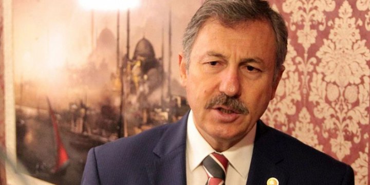 "MİT'e Darbe İhbarını Bir Er de Vermiş"