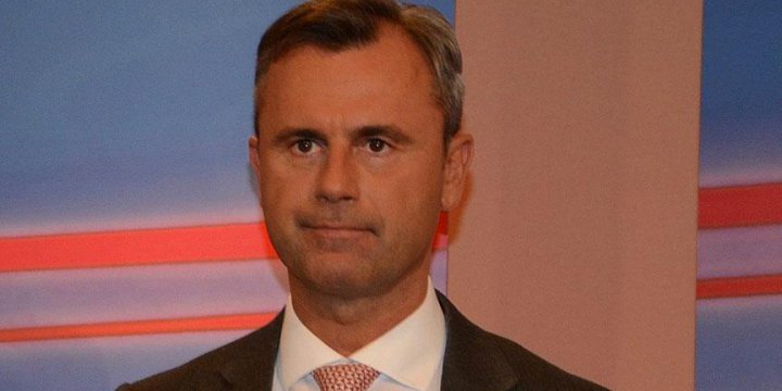 Avusturya'da Aşırı Sağ Seçimleri Kaybetti