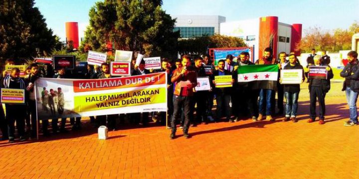 Adnan Menderes Üniversitesi’nde Halep Katliamları Protesto Edildi