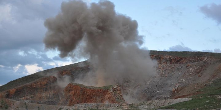 Mardin'de Bomba Yüklü Araç Bulundu