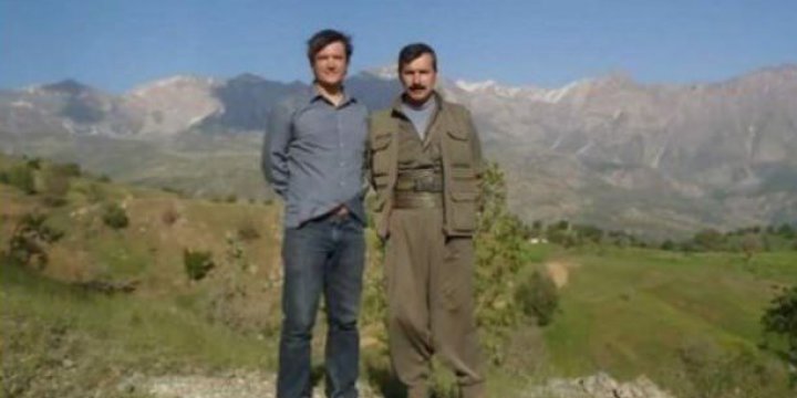 Deutsche Welle Muhabiri Chase Winter Açık Açık PKK'yı Övdü