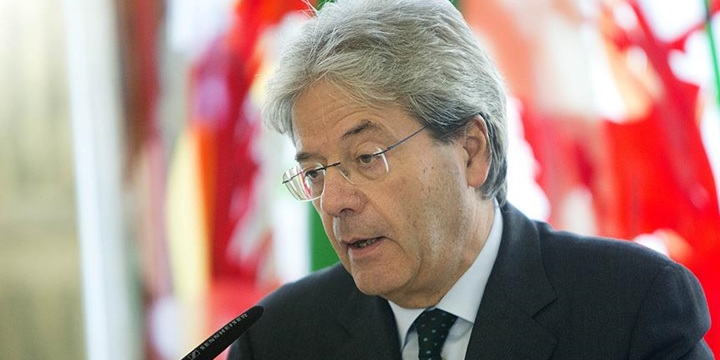 İtalya’da Yeni Hükümeti Kurma Görevi Gentiloni’de