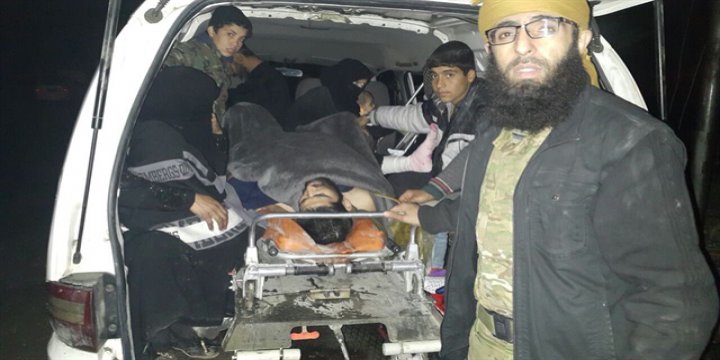 Halep'te Ağır Yaralıların Tahliyesi Başladı