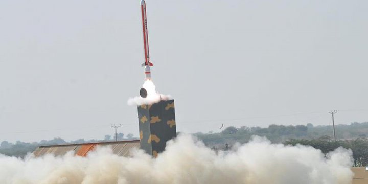 Pakistan 700 Kilometre Menzilli Füze Denemesi Yaptı