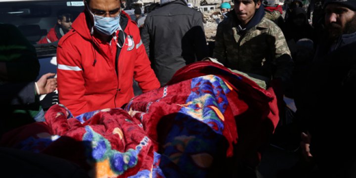 Halep'ten Çıkan İkinci Tahliye Konvoyu Batı Halep Kırsalına Ulaştı