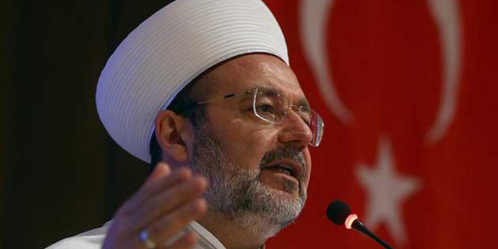 Diyanet İşleri Başkanı Görmez'den İran'a Mezhepçilik Eleştirisi!