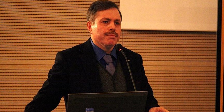 Uşak Üniversitesi Rektörü Sait Çelik Gözaltına Alındı