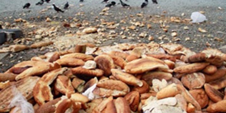 Türkiye Genelinde Günde 5 Milyon Ekmek Çöpe Gidiyor