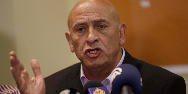 Siyonist İsrail Polisi Arap Milletvekili Gattas'ı Gözaltına Aldı
