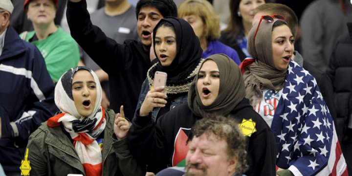 Amerikalılara Göre ABD'de 54 Milyon Müslüman Var
