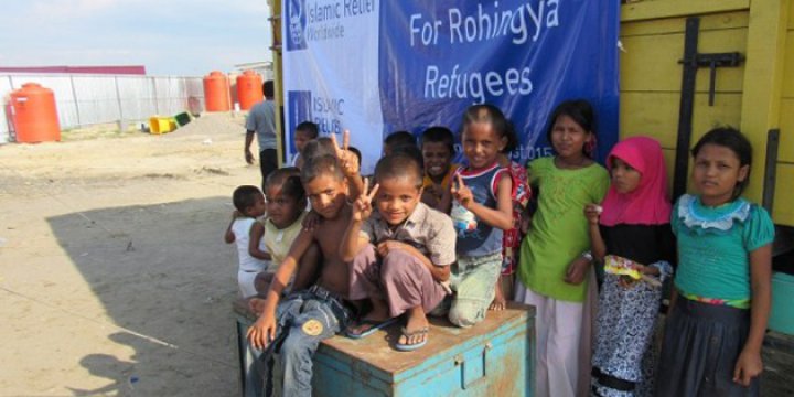 Endonezya'dan Arakan Müslümanlarına Yardım