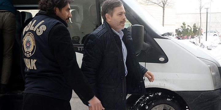 Uşak Üniversitesi Rektörü Sait Çelik Tutuklandı