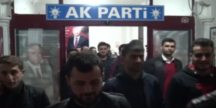 Kimlik Bulanıklığı Neler Yaptırıyor?