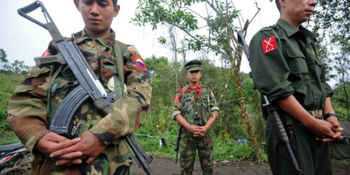 Myanmar'da Muhaliflere Operasyon: 7 Ölü