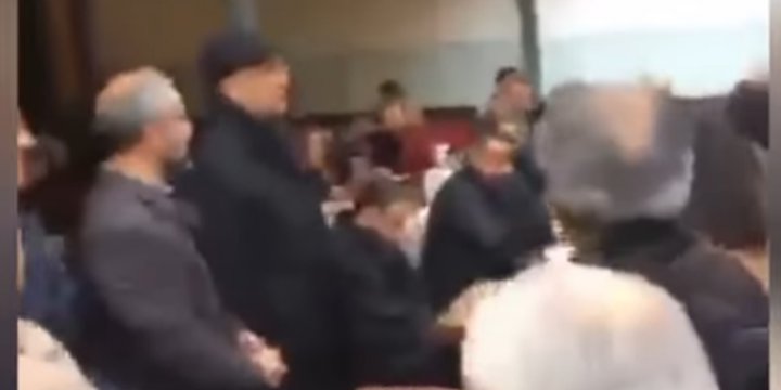 CHP Eyleme Çağırdı Kimse Kalkmadı