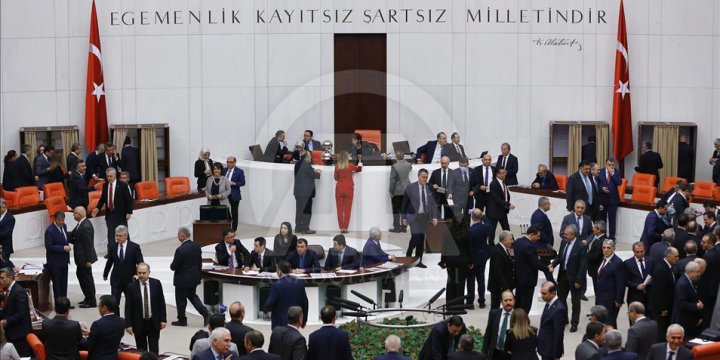 Anayasa Teklifinin 4. Maddesi 342 Oyla Kabul Edildi