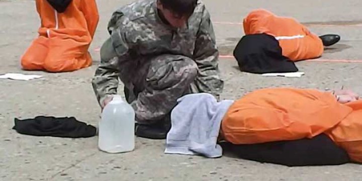 Trump'ın 'Waterboarding İşkence Yöntemi’ Önerisine NATO'dan İlk Tepki