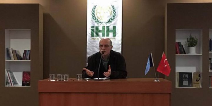 Küçükçekmece'de “İslami Şahsiyetin İnşası” Semineri