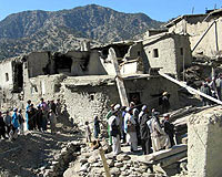 Afganistan'da deprem: En az 40 ölü