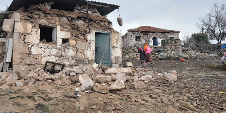 Çanakkale'de 5.3'lük Deprem: Yaralılar Var