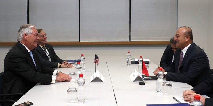 Mevlüt Çavuşoğlu ABD Dışişleri Bakanı Tillerson ile Görüştü