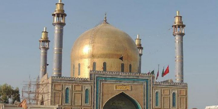 Pakistan'da Türbeye Canlı Bomba Saldırısı
