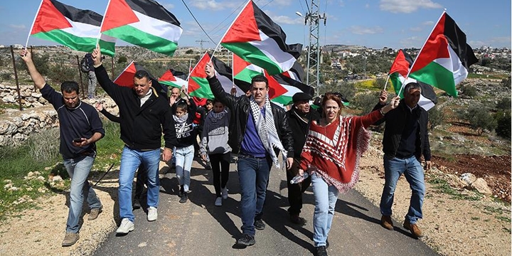 İşgalci İsrail’den Batı Şeria’daki Gösterilere Gazlı Müdahale!