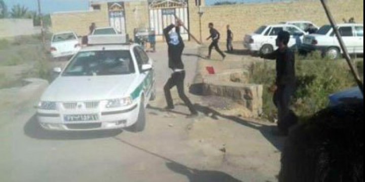 İran Rejimi Ahvaz Halkının Taleplerini Karşılayacağına Sindirmeye Çalışıyor