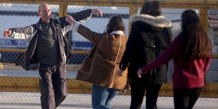 Filistinli Gazeteci Ömer Nizal Serbest Bırakıldı