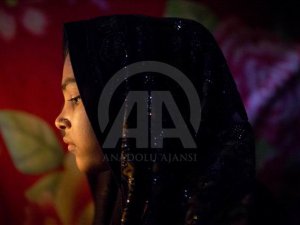 Bangladeş'te Yaşayan Tecavüz Kurbanı Arakanlı Kadınlar