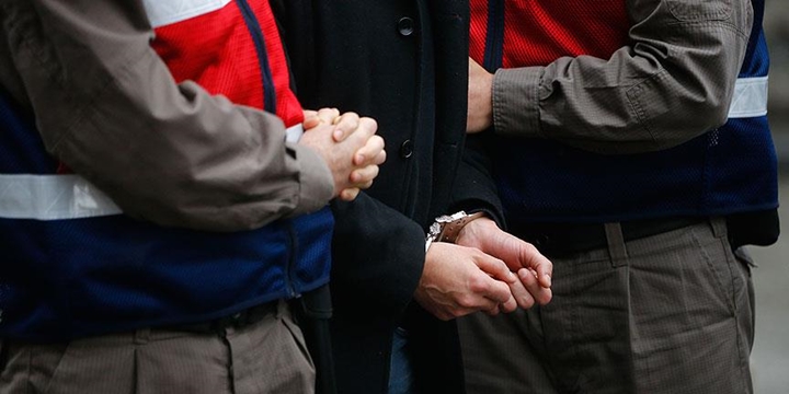 HDP İzmir İl Başkanı Mahfuz Güleryüz Gözaltına Alındı