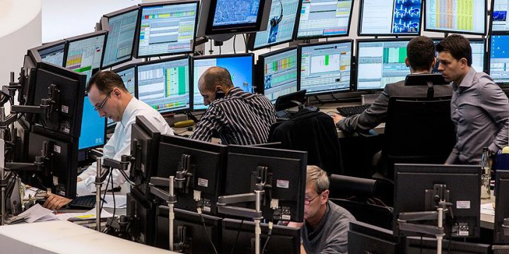 İki Dev Borsanın 29 Milyar Avroluk Evliliği Çökebilir
