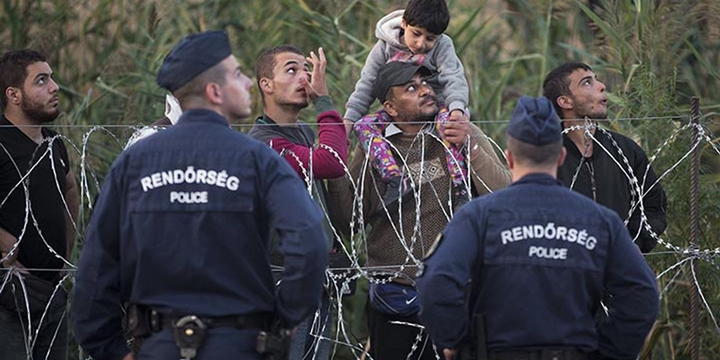 Macaristan’a Giren Tüm Mülteciler Gözaltına Alınacak!