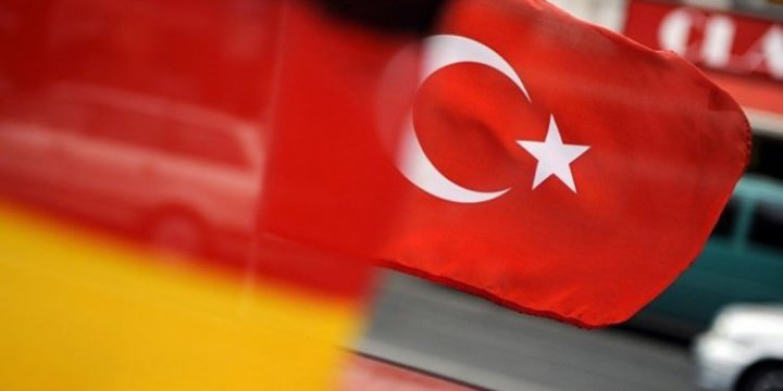Die Welt: Türklerin Artık Umurunda Değil