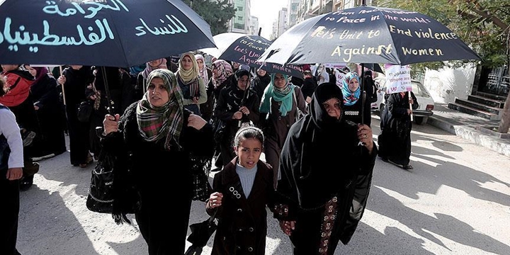 “Gazzeli Kadınlar Savaşların ve Ablukanın Bedelini Ödüyor”