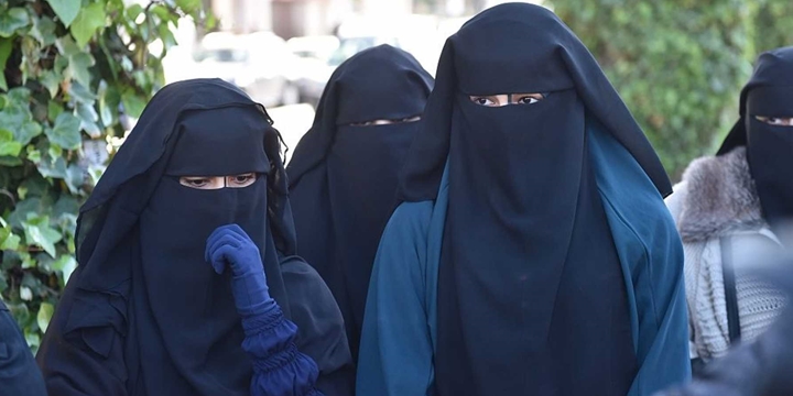 Avusturya’da Burka Yasağı Temmuzda Yürürlüğe Girecek!