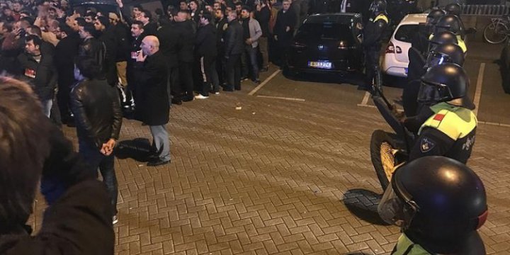 Arap Gazetecilerden Hollanda’nın İkiyüzlüğüne Tepki