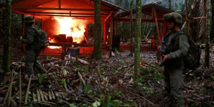 FARC Bölgelerine Silahlı Çeteler Yerleşti