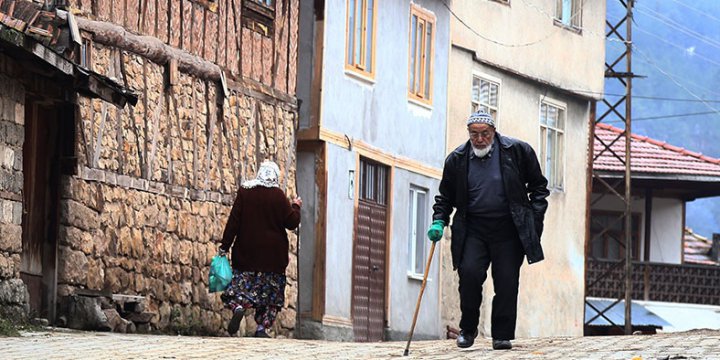Alzheimerden Kaynaklı  Ölümler Artıyor