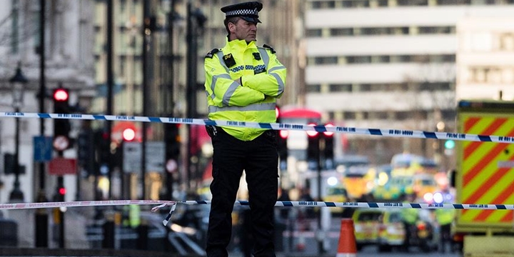 Londra’daki Saldırının Ardından 6 Adrese Baskın Düzenlendi!