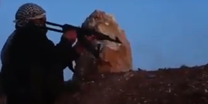 Hama’da Karşı Saldırıya Geçen Esed Güçleri Püskürtüldü!