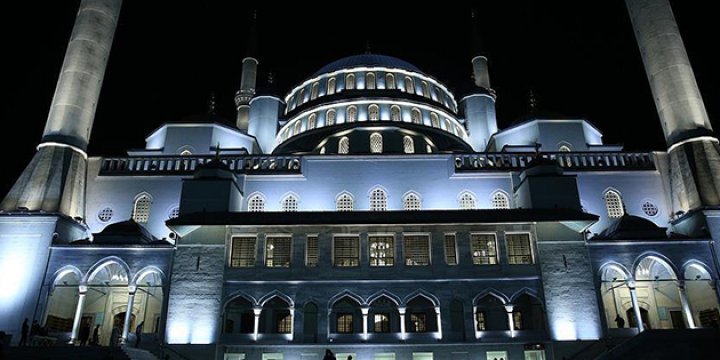 Mübarek Üç Aylar Çarşamba Günü Başlıyor