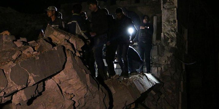 Sivilleri Katletme Yarışına Almanya da Katıldı, Okul Bombalandı 33 Ölü