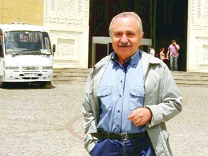 Cephaneliği albay patlattı