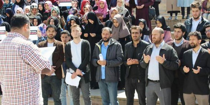 İdlib'teki Kimyasal Katliam Muş'ta Protesto Edildi