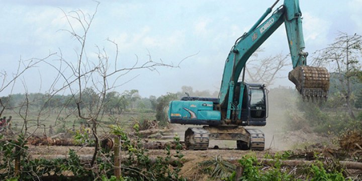 Myanmar Hükümeti Yaktığı Evleri Yeniden İnşa Ediyor