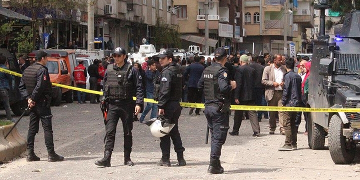 “Diyarbakır’daki Patlamanın Terör Saldırısı Olduğu Netleşti”