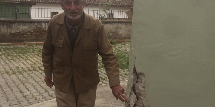 Manisa 111 Kez Sarsıldı!